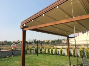 bahse pergola tente 300x225 - Pergola Tente