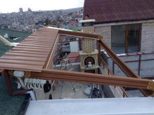 cati pergola tente 300x225 - Pergola Tente