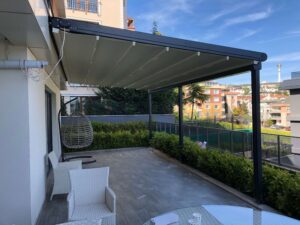 motorlu tente 300x225 - Pergola Tente